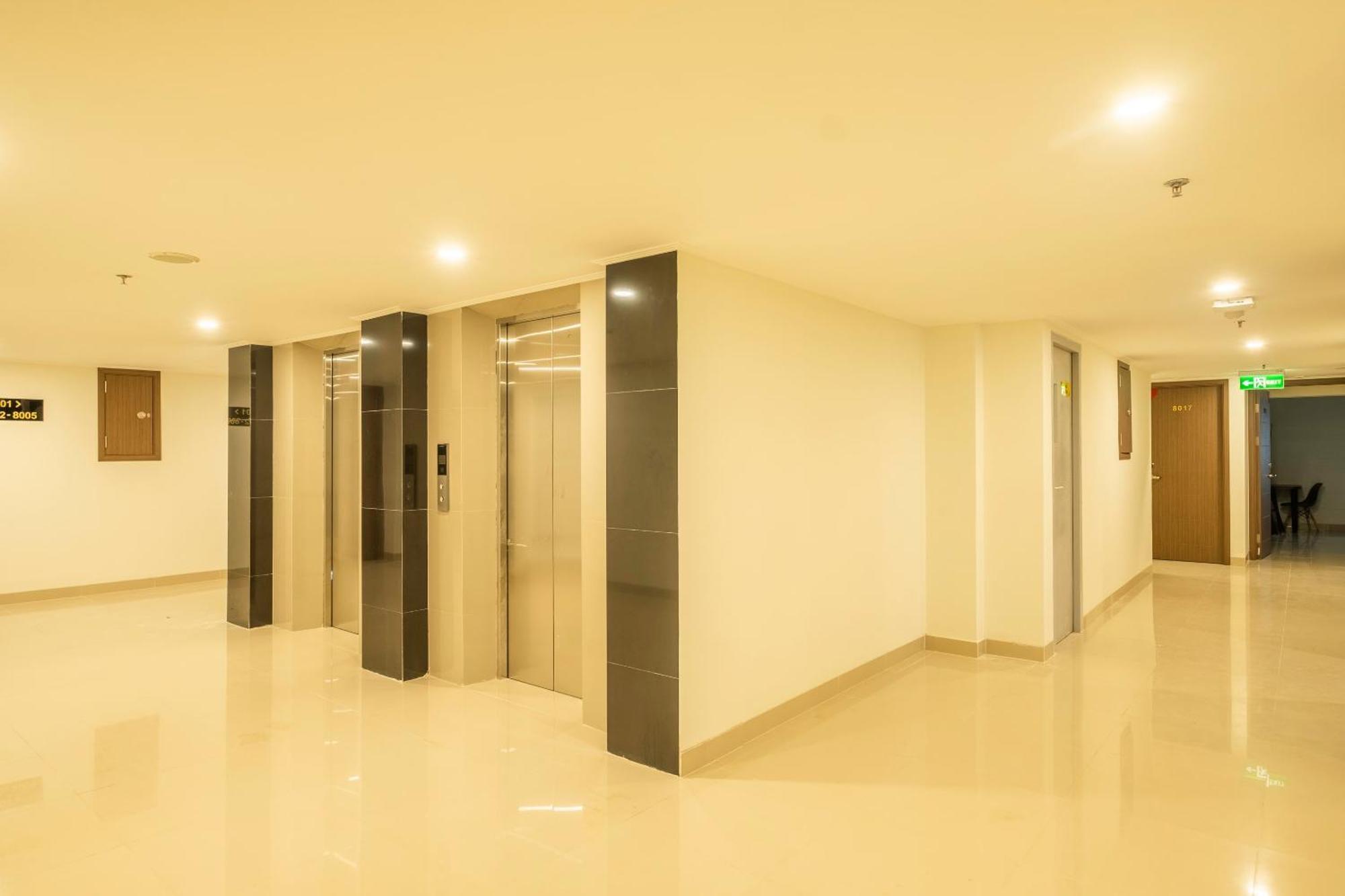 בנדונג Super Oyo Collection O Hotel Pasar Baru Heritage מראה חיצוני תמונה